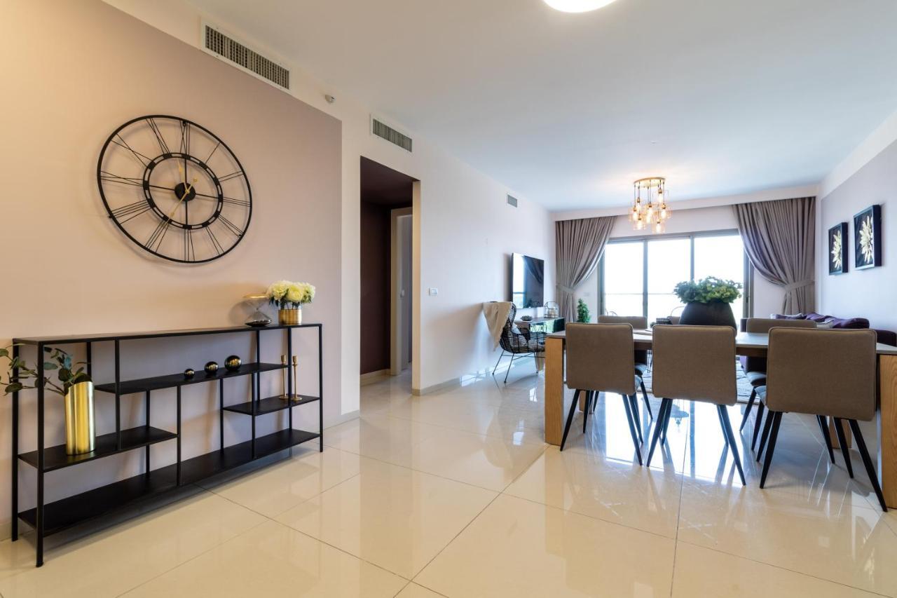 The Haneviim Court - Isrentals Jerusalem Exterior photo
