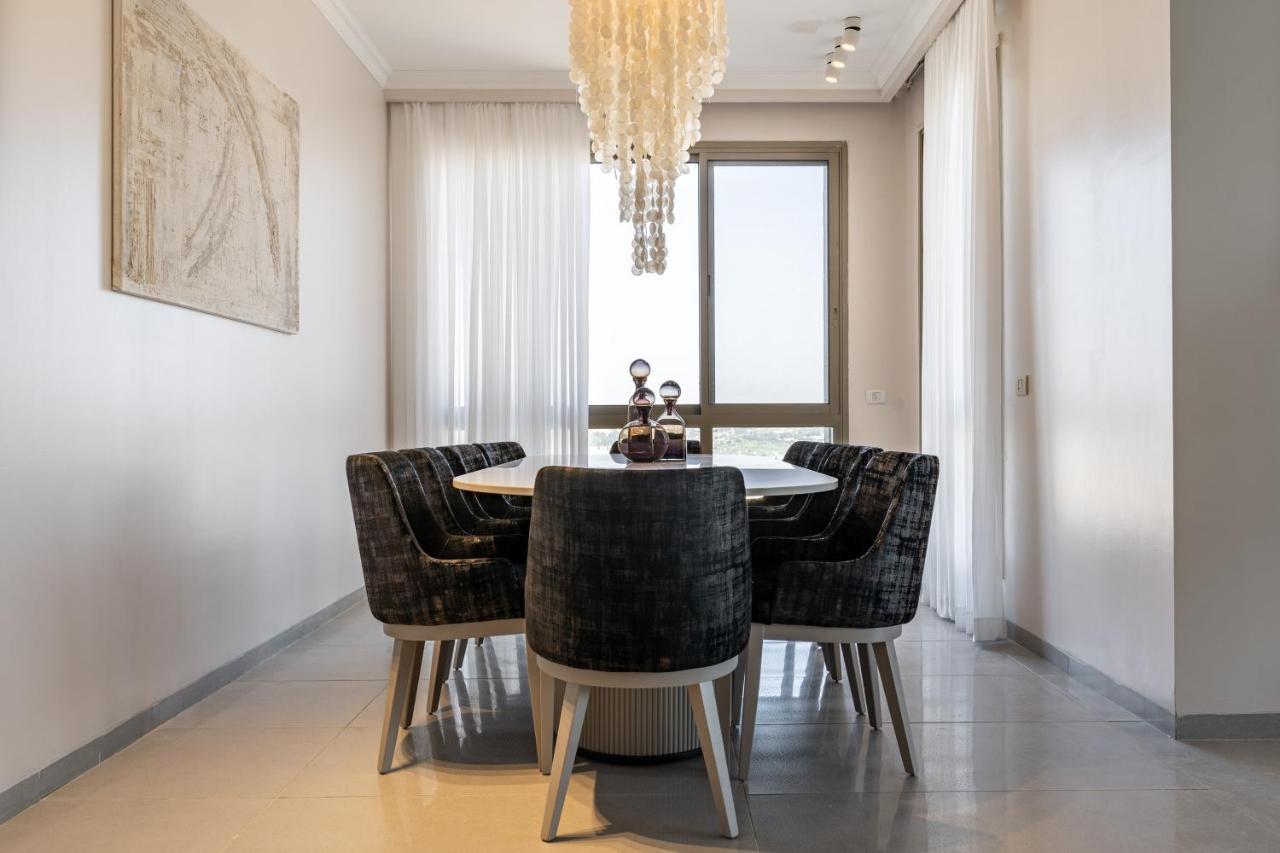 The Haneviim Court - Isrentals Jerusalem Exterior photo